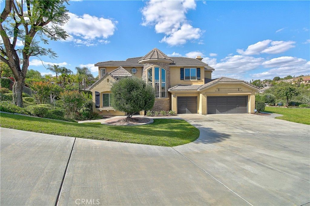 Image 6 of property listing at 14182 Crystal View, Riverside, CA 92508