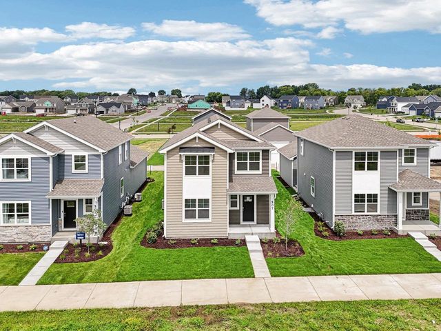 523 Trysil Aly N, Stoughton, WI 53589