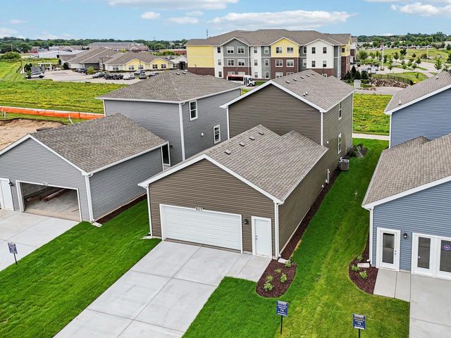 523 Trysil Aly N, Stoughton, WI 53589