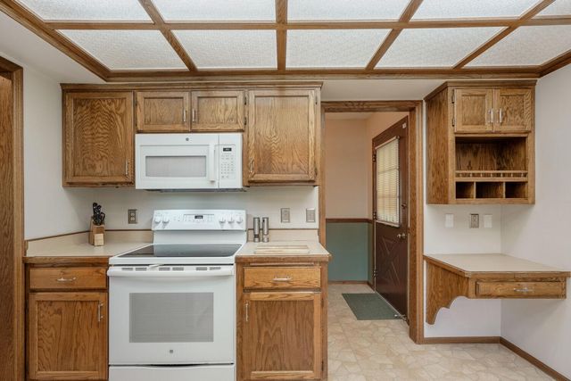 7811 118th Avenue N, Champlin, MN 55316