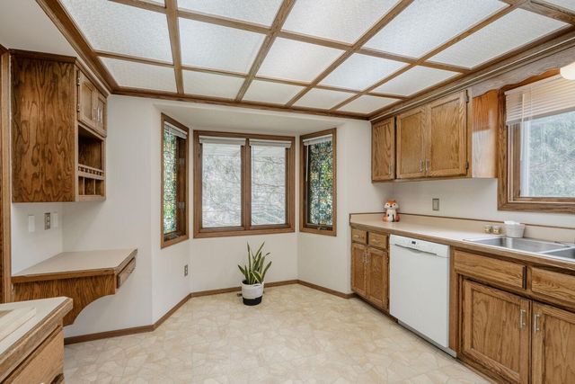 7811 118th Avenue N, Champlin, MN 55316