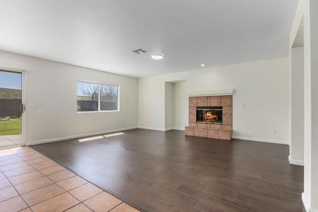 4979 Cimarron Way, San Diego, CA 92154