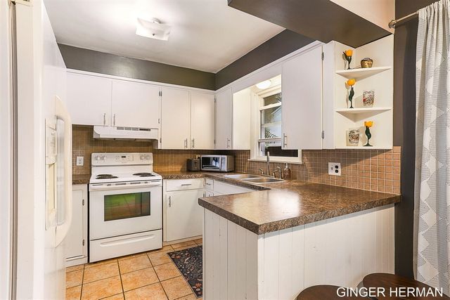 3457 Collingwood Avenue, Wyoming, MI 49519