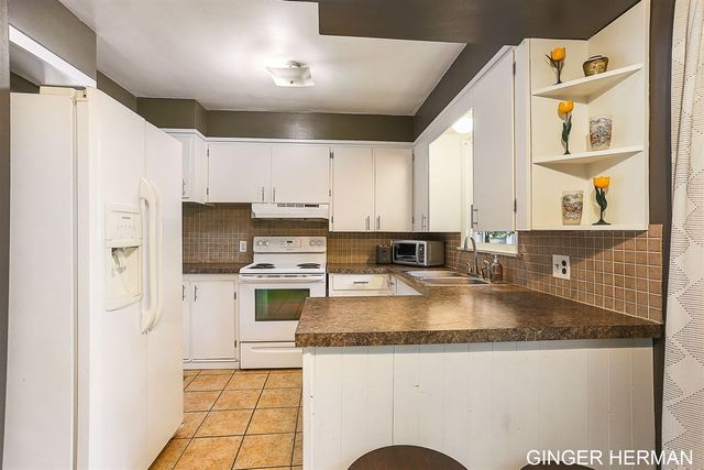 3457 Collingwood Avenue, Wyoming, MI 49519