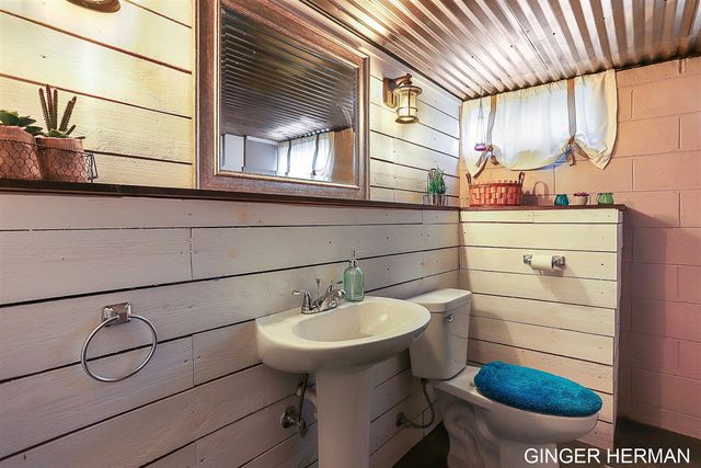 3457 Collingwood Avenue, Wyoming, MI 49519