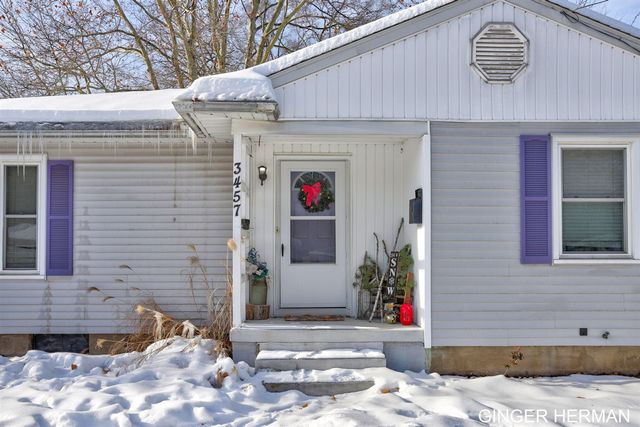 3457 Collingwood Avenue, Wyoming, MI 49519