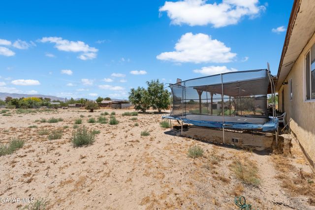 11138 E Avenue R2, Littlerock, CA 93543