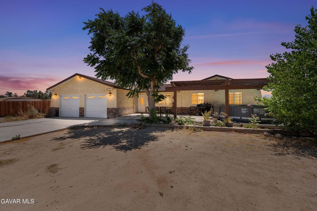 11138 E Avenue R2, Littlerock, CA 93543