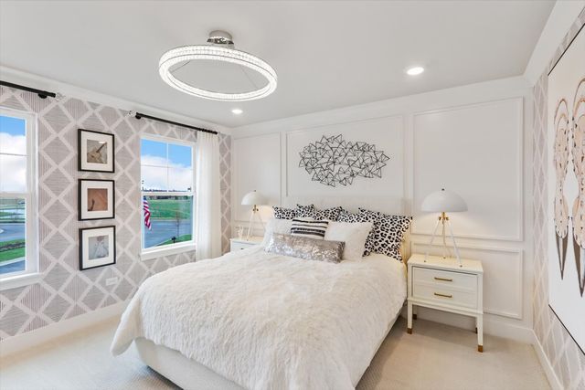 67 Hawthorn Ridge Drive, Hawthorn Woods, IL 60047