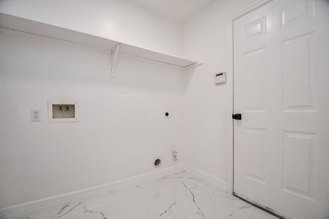 10103 Heron Meadows Drive, Houston, TX 77095