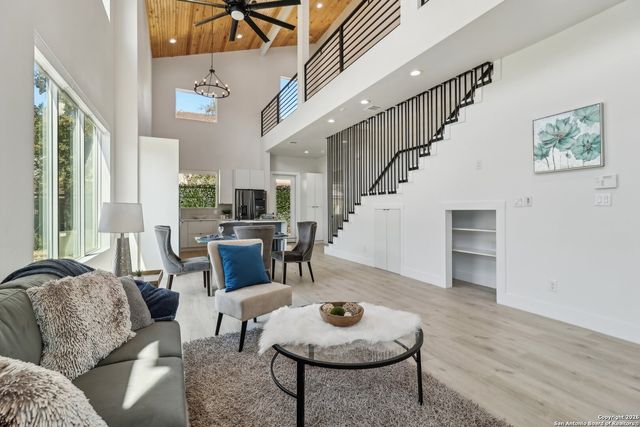 2535 Manor Heights, San Antonio, TX 78231