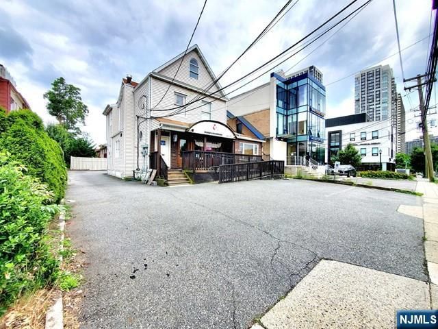 1638 Parker Avenue 2, Fort Lee, NJ 07024