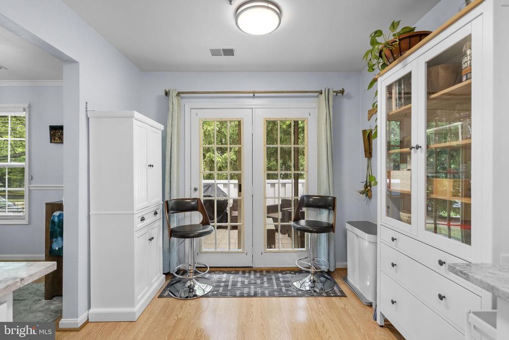 Image 16 of property listing at 29 BRONCO CT #288-B, Germantown, MD 20874