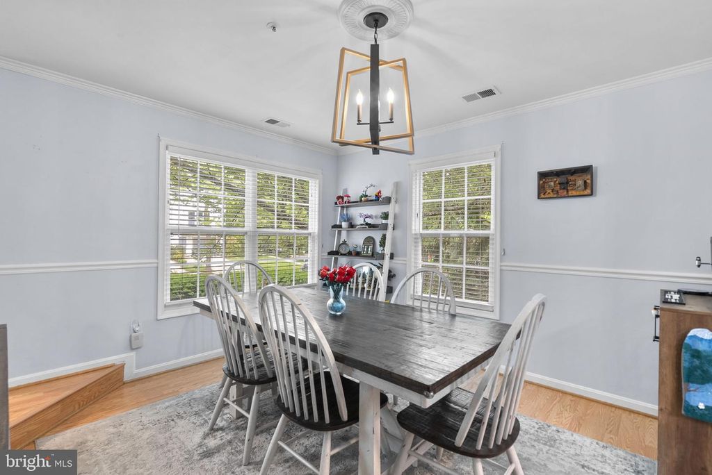 Image 18 of property listing at 29 BRONCO CT #288-B, Germantown, MD 20874