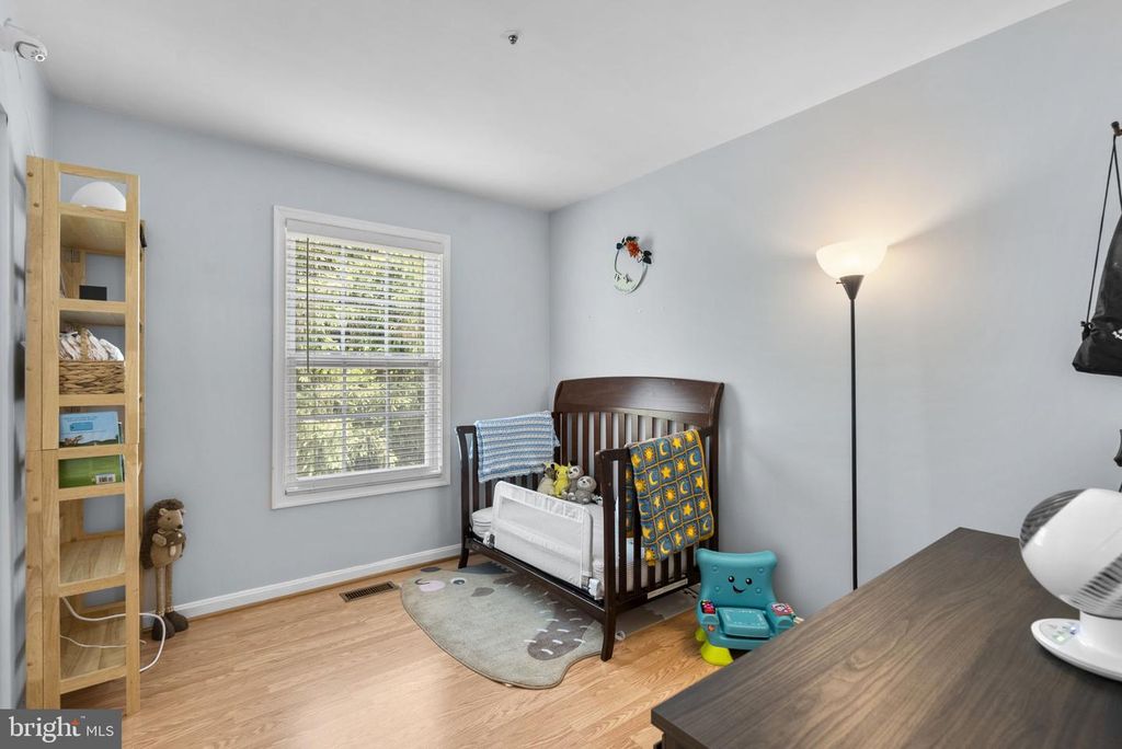 Image 32 of property listing at 29 BRONCO CT #288-B, Germantown, MD 20874