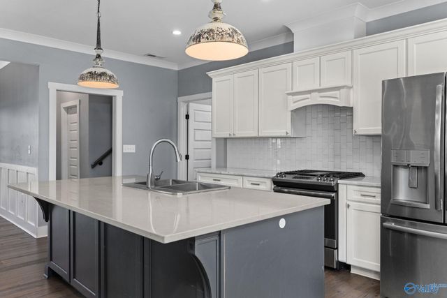 123 Ashbey Circle, Muscle Shoals, AL 35661