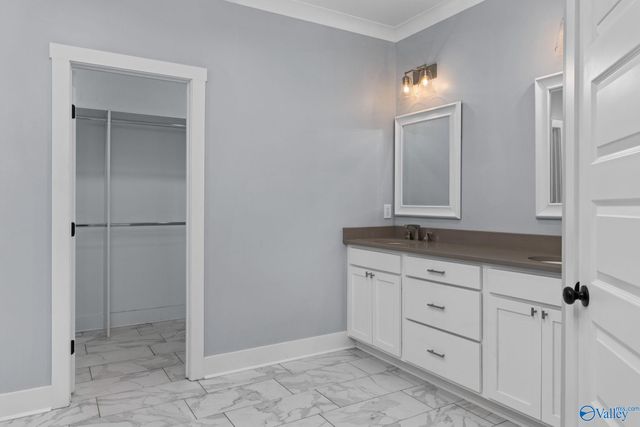 123 Ashbey Circle, Muscle Shoals, AL 35661