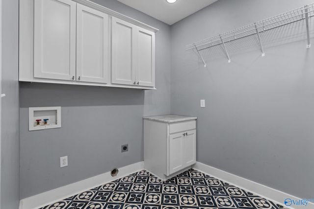 123 Ashbey Circle, Muscle Shoals, AL 35661