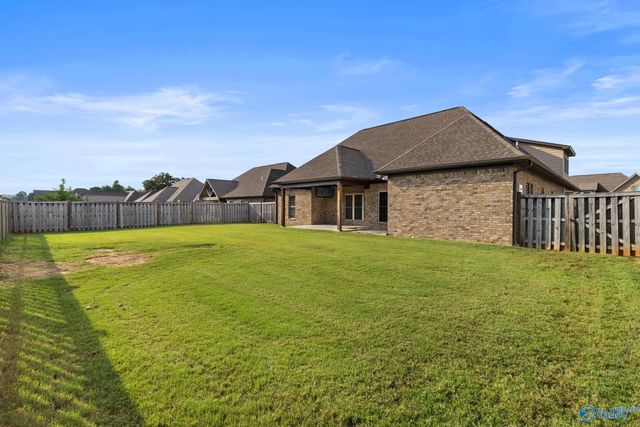 123 Ashbey Circle, Muscle Shoals, AL 35661