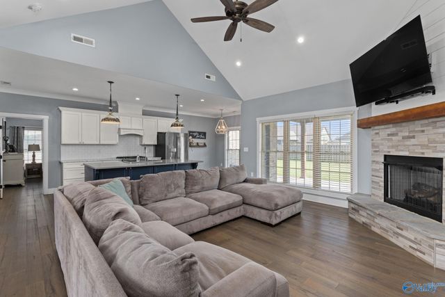 123 Ashbey Circle, Muscle Shoals, AL 35661