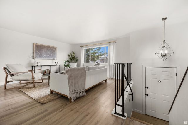 959 E VIOLET DR, Sandy, UT 84094