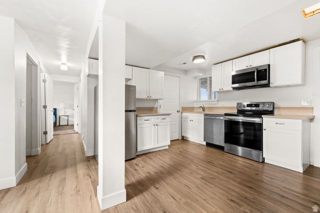 959 E VIOLET DR, Sandy, UT 84094