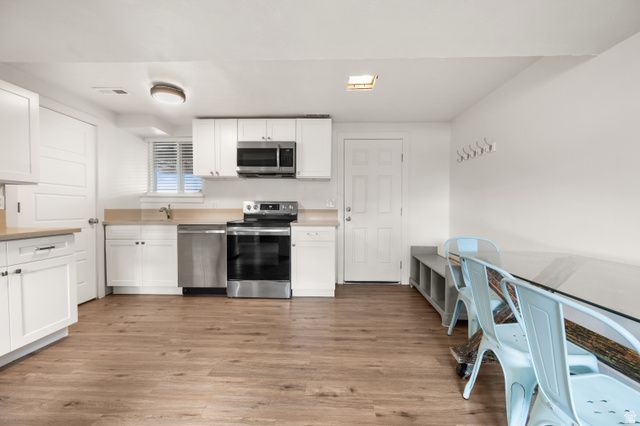 959 E VIOLET DR, Sandy, UT 84094