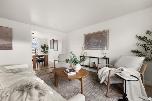 959 E VIOLET DR, Sandy, UT 84094