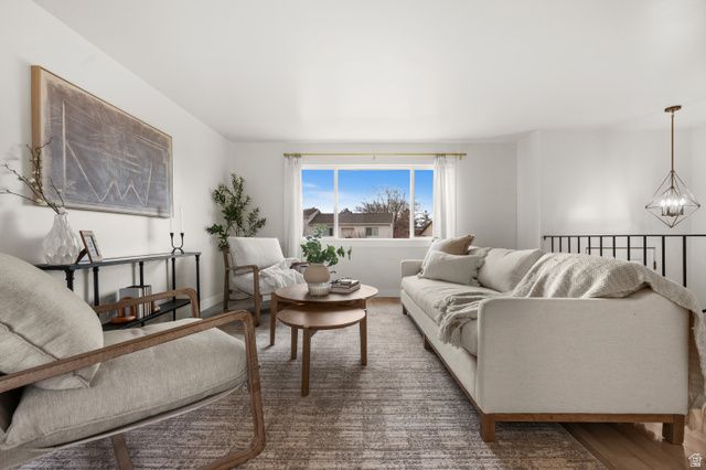 959 E VIOLET DR, Sandy, UT 84094