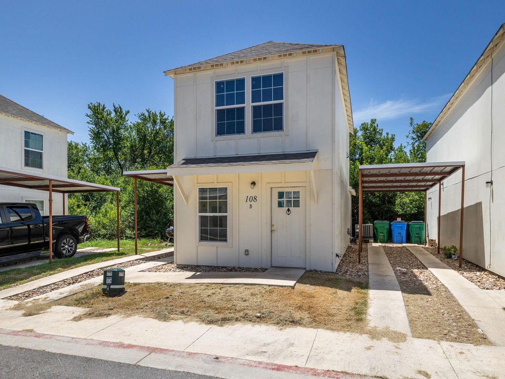 230 Debus DR 108 B, Taylor, TX 76574