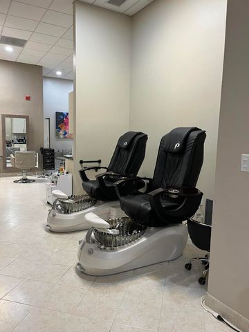 16100 EMERALD ESTATES Drive 397, Weston, FL 33331