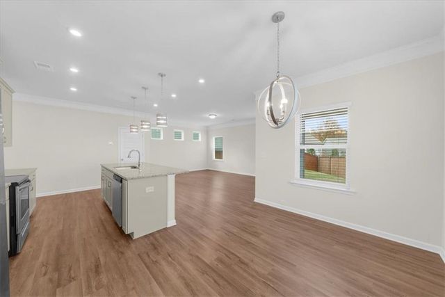 321 Cranston Drive, Ball Ground, GA 30107