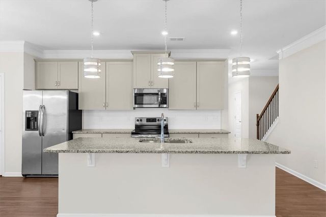 321 Cranston Drive, Ball Ground, GA 30107