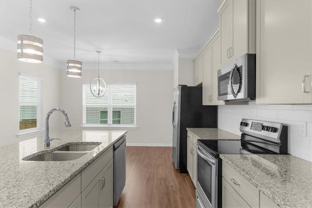 321 Cranston Drive, Ball Ground, GA 30107