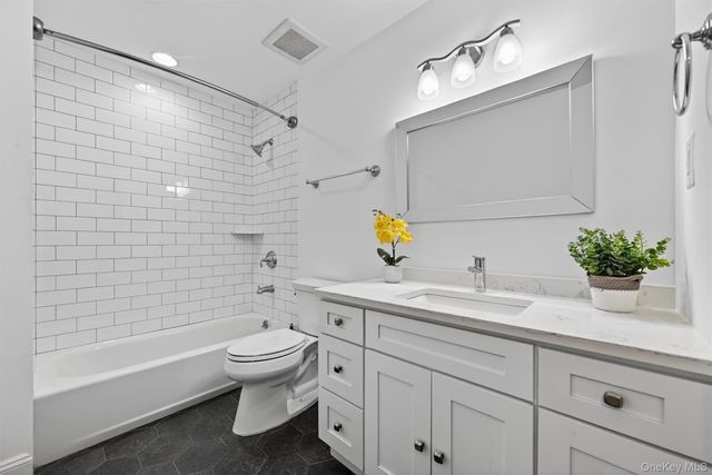 548 Mountainview Avenue, Valley Cottage, NY 10989