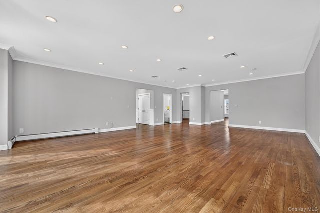 548 Mountainview Avenue, Valley Cottage, NY 10989