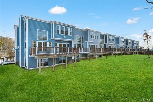 548 Mountainview Avenue, Valley Cottage, NY 10989