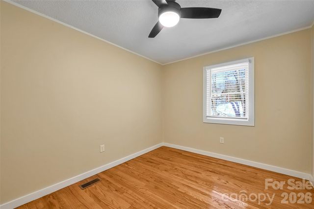 9 Woodfin Avenue, Asheville, NC 28804
