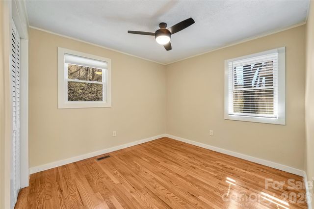 9 Woodfin Avenue, Asheville, NC 28804