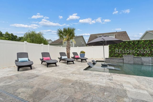 6 Benton Cir, Bluffton, SC 29910