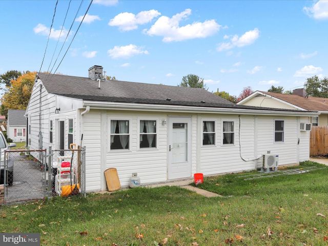1229 WAYNE AVE, Hagerstown, MD 21742