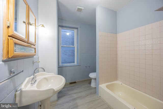 138 W LURAY ST, Philadelphia, PA 19140