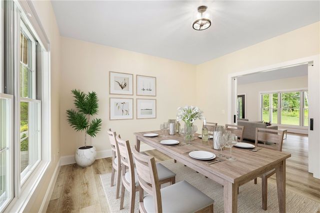 1332 South Road, South Kingstown, RI 02879