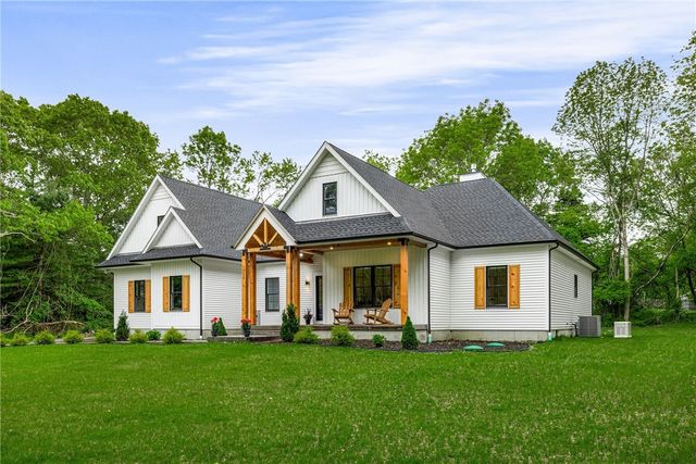 1332 South Road, South Kingstown, RI 02879