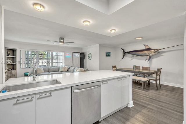 1769 NE 40th Pl 505, Pompano Beach, FL 33064