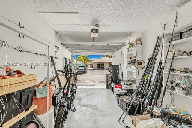 1769 NE 40th Pl 505, Pompano Beach, FL 33064