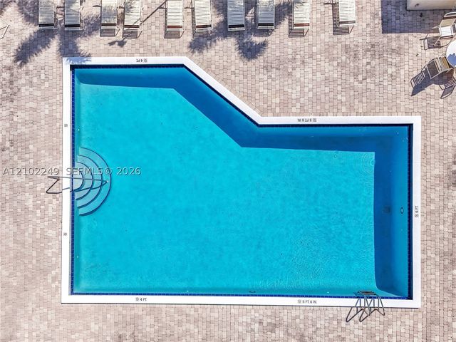 1769 NE 40th Pl 505, Pompano Beach, FL 33064