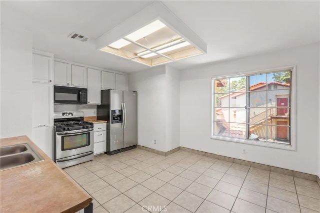 1365 Crafton Avenue 2009, Mentone, CA 92359