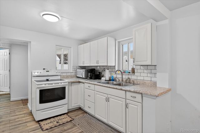 39 Pine Drive, Northfield Township, MI 48189