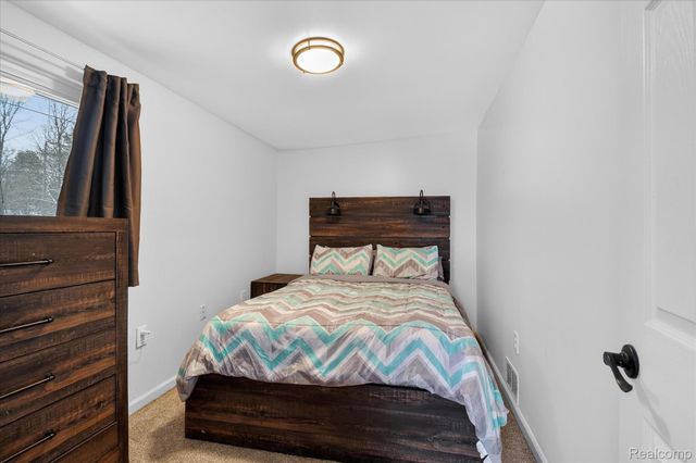 39 Pine Drive, Northfield Township, MI 48189